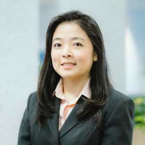 Betty Yang (Compliance at SME)